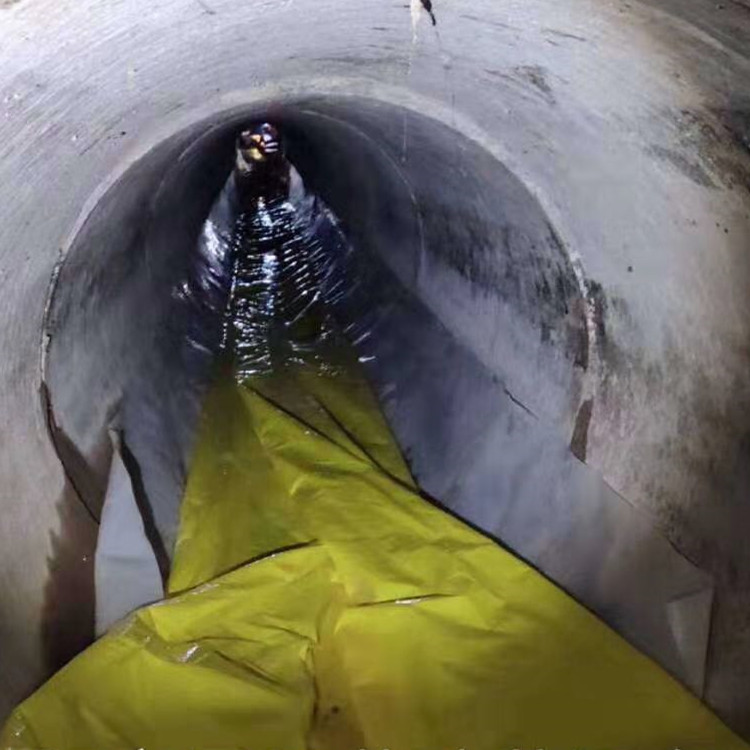 博白管道紫外光固化修复