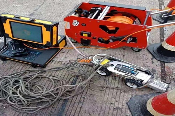 博白CCTV管道检测机器人